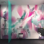 Prize By Radisson, Xhibition