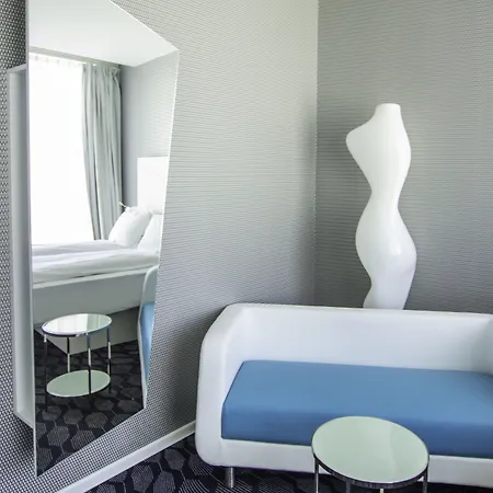 Prize By Radisson, Xhibition 3*