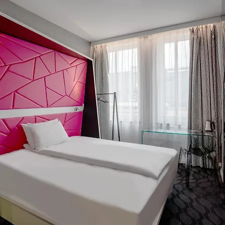 Prize By Radisson, Xhibition 3*