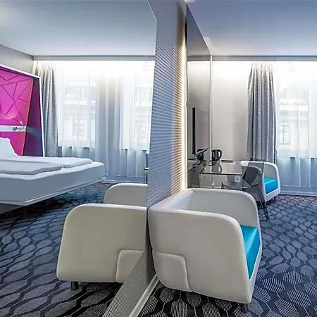 Prize By Radisson, Xhibition Готель