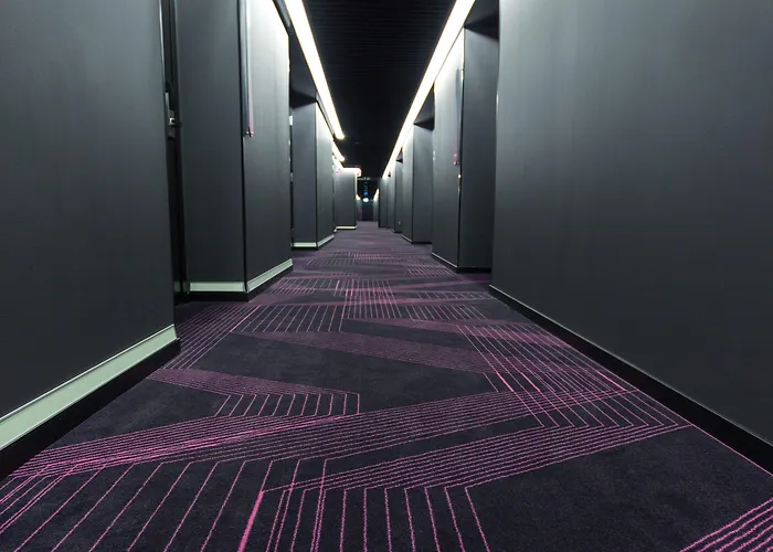 Prize By Radisson, Xhibition 酒店