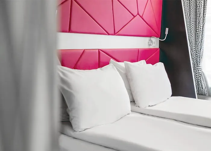 Prize By Radisson, Xhibition 3*