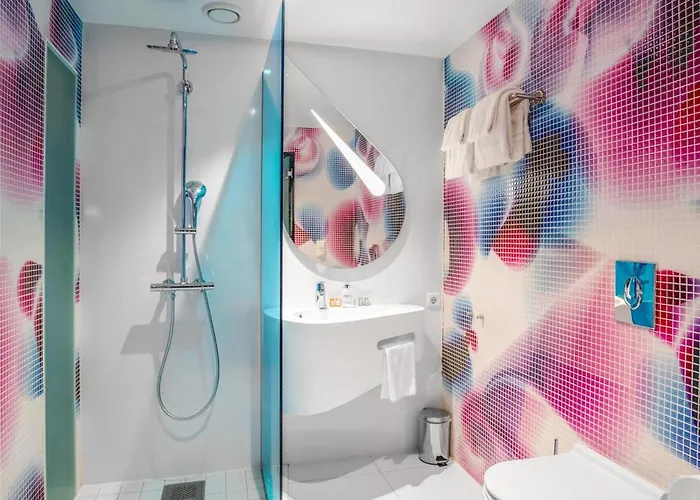 Otel Prize By Radisson, Xhibition