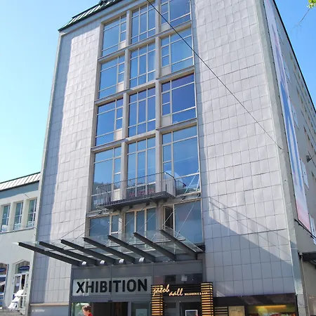 Hotel Prize By Radisson, Xhibition